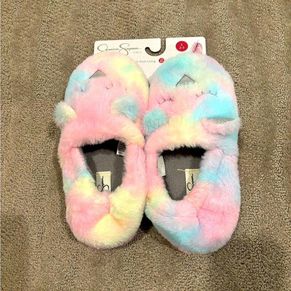 Tie dye slippers.  New with tags.  size 2-3 kids.